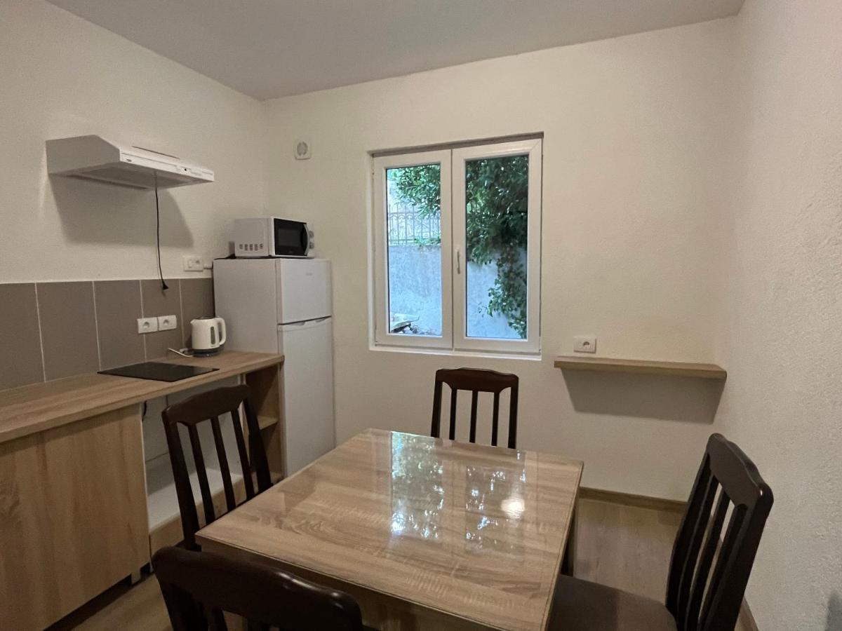 Seaadrik Apartment บาร์ ภายนอก รูปภาพ