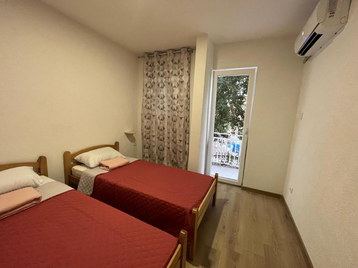 Seaadrik Apartment บาร์ ภายนอก รูปภาพ