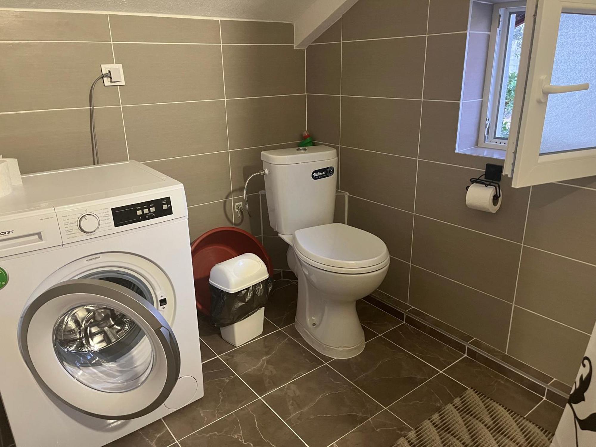 Seaadrik Apartment บาร์ ภายนอก รูปภาพ