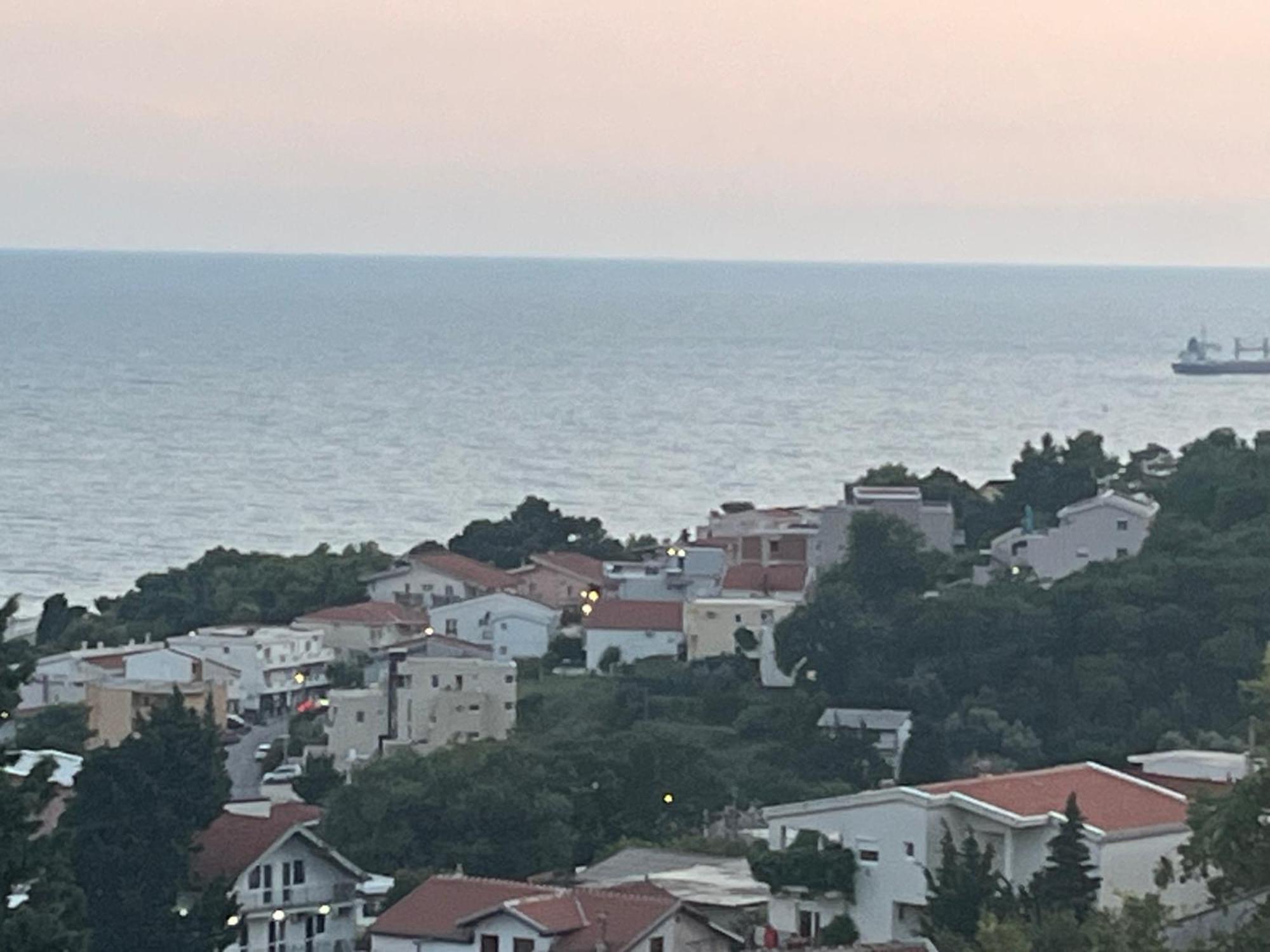 Seaadrik Apartment บาร์ ภายนอก รูปภาพ