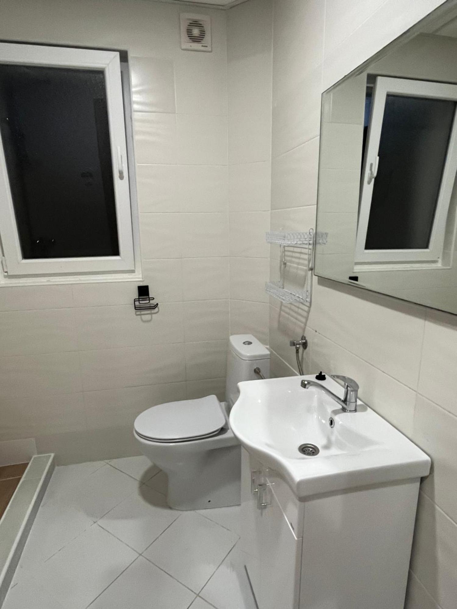 Seaadrik Apartment บาร์ ภายนอก รูปภาพ